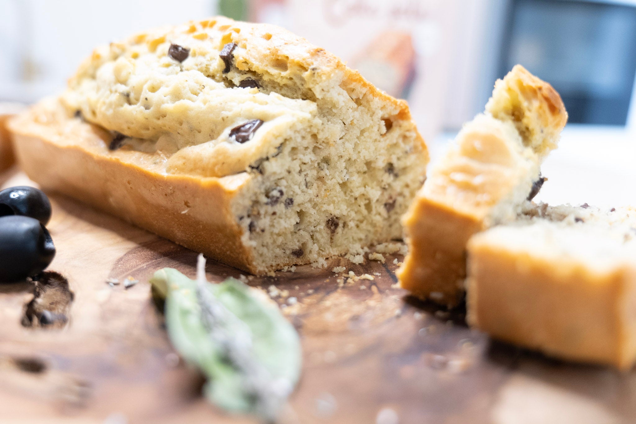 Préparation Cake salé aux olives