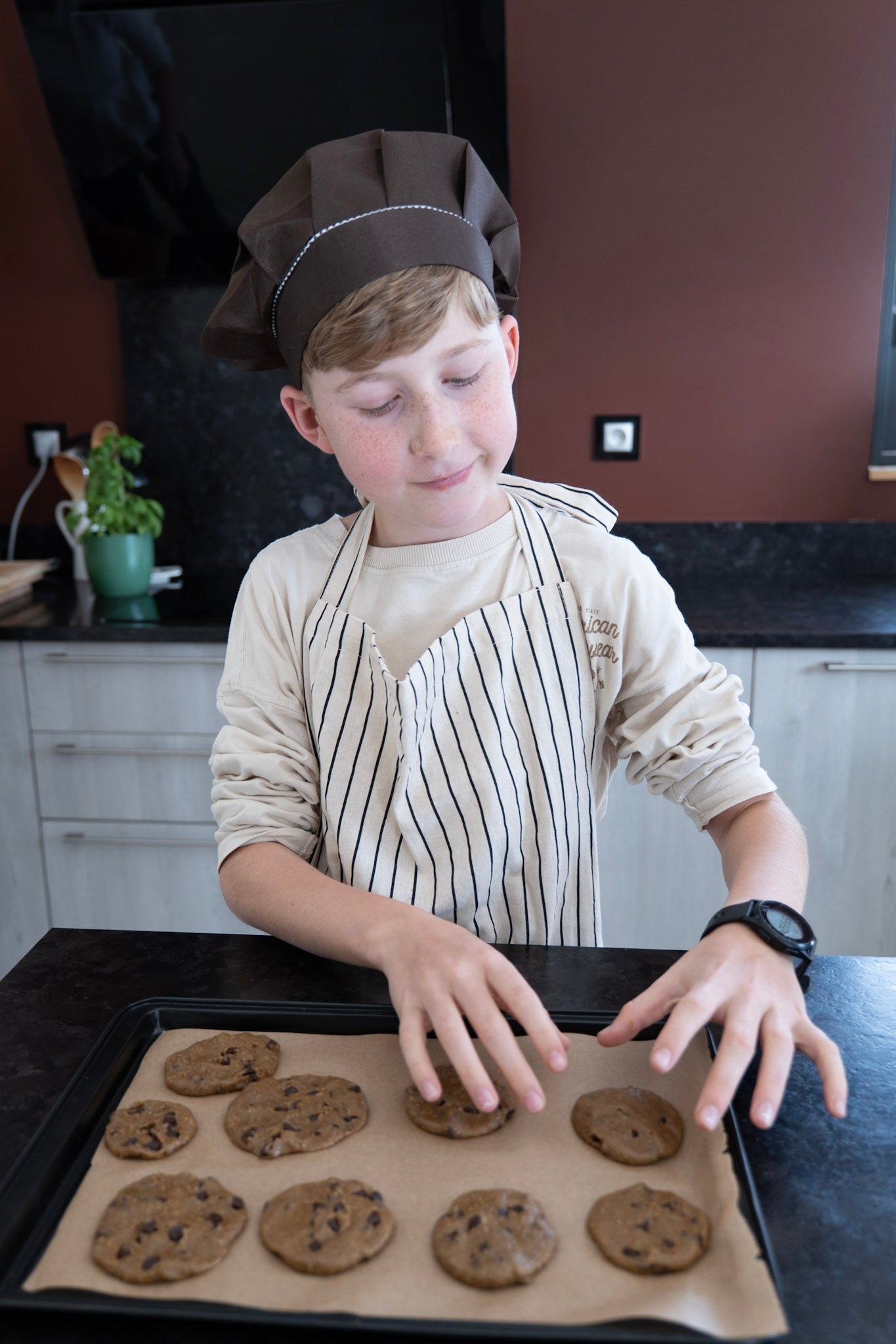 Enfants cuisinant Hopopote